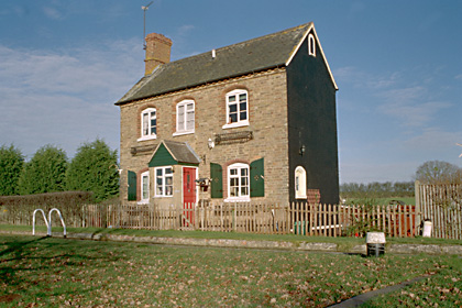 Somerton Lock, Somerton (listed building photograph)